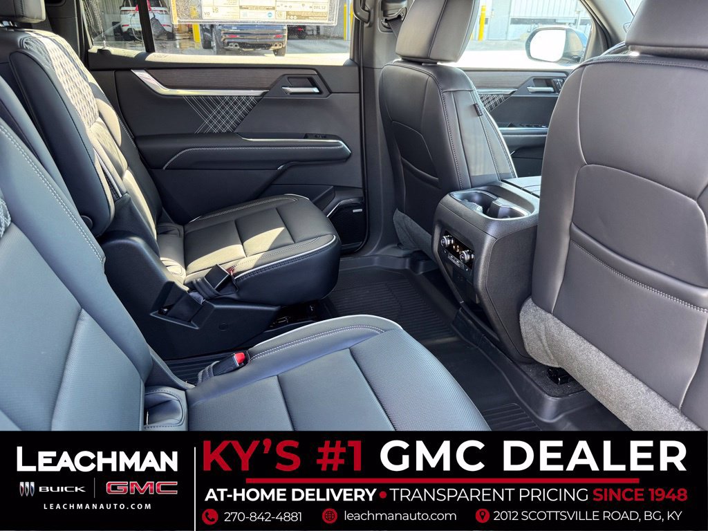 New 2027 GMC Acadia Denali w/ LPO, Floor Liner Package AWD/4WD image 28