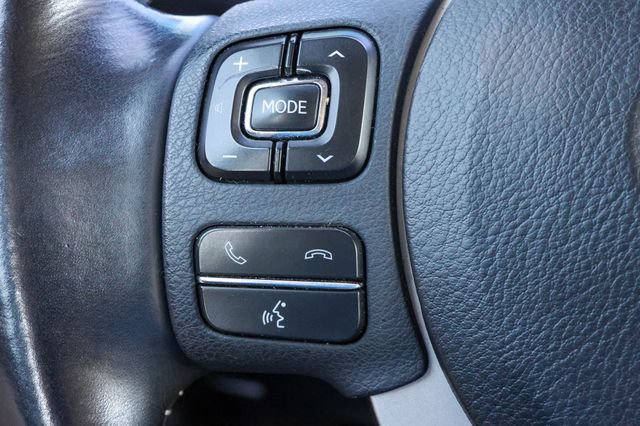 Used 2018 Lexus IS 300 AWD w/ Comfort Package image 28