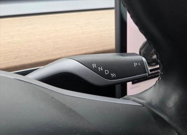 Used 2019 Tesla Model 3 Standard Range Plus image 13