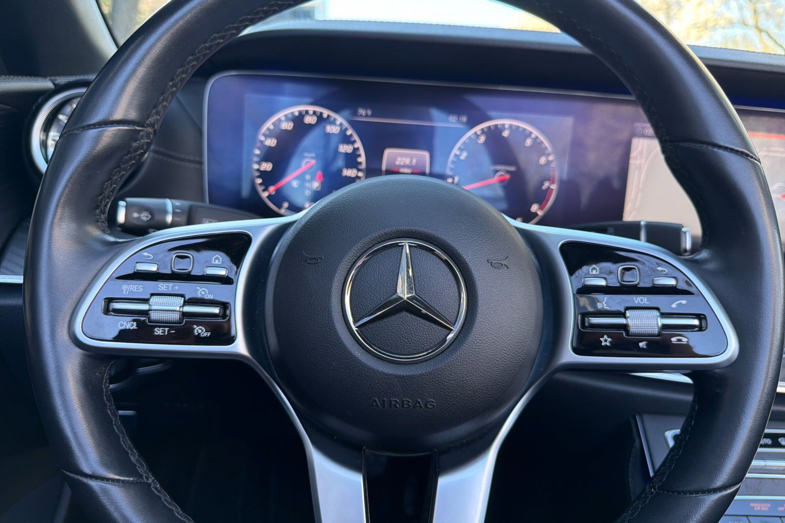 Used 2019 Mercedes-Benz E 450 Cabriolet image 31