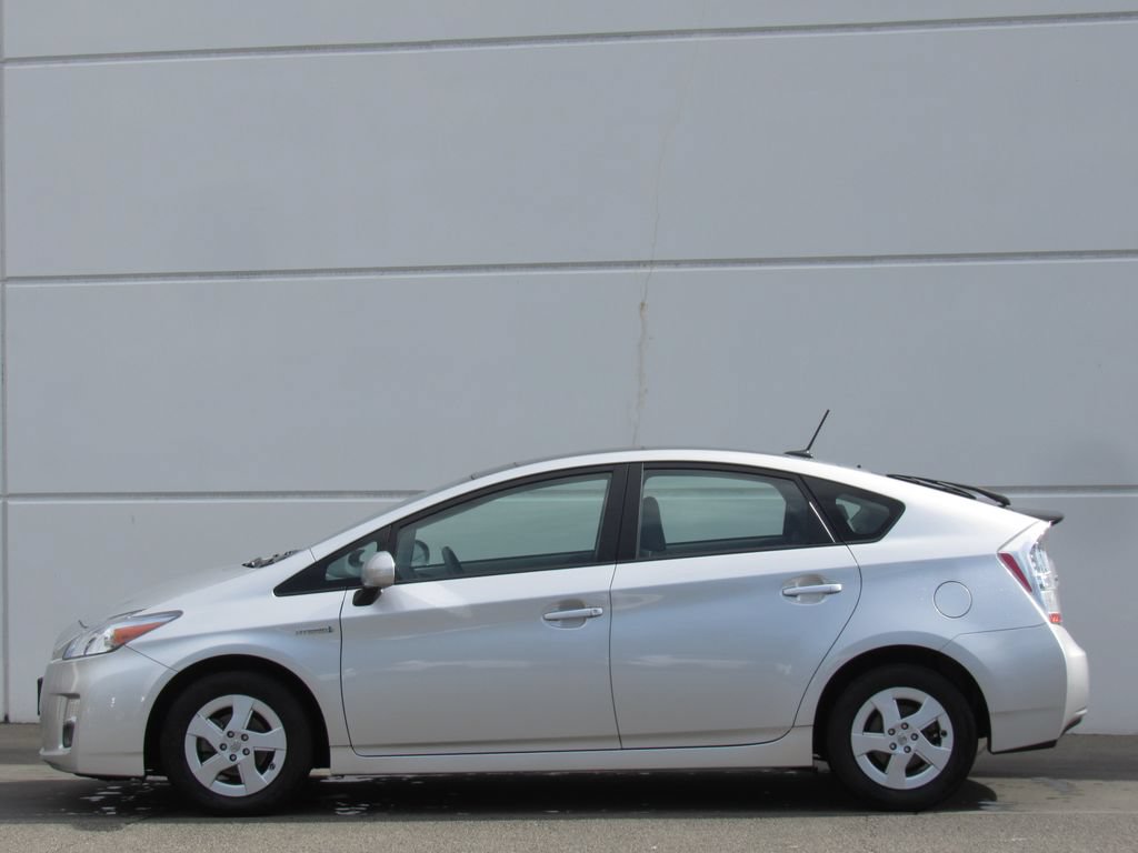 Used 2010 Toyota Prius Four w/ Solar Roof Pkg FWD image 4