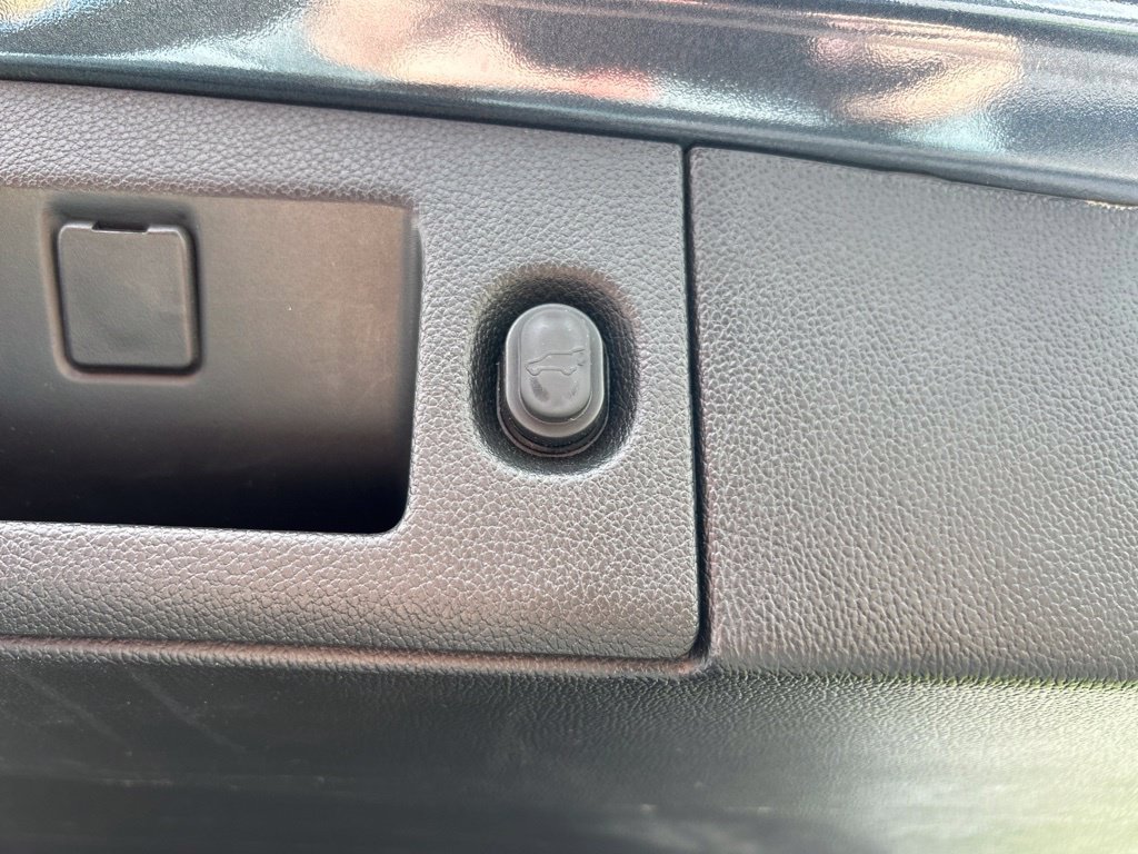 Used 2019 GMC Yukon SLE w/ Convenience Package RWD image 45