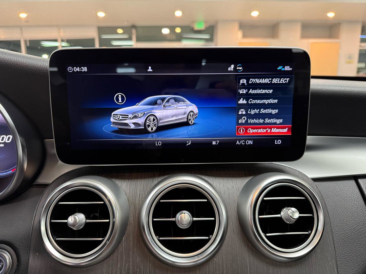 Used 2020 Mercedes-Benz C 300 Sedan image 19