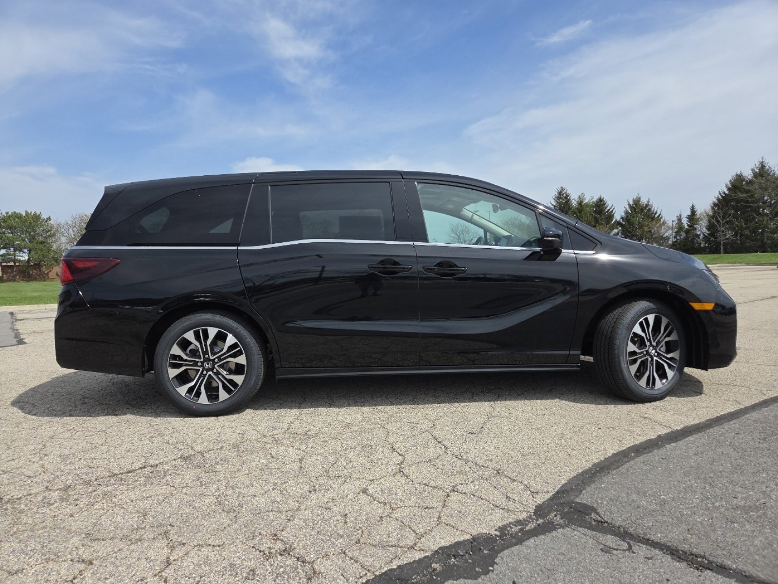 New 2026 Honda Odyssey Elite image 21
