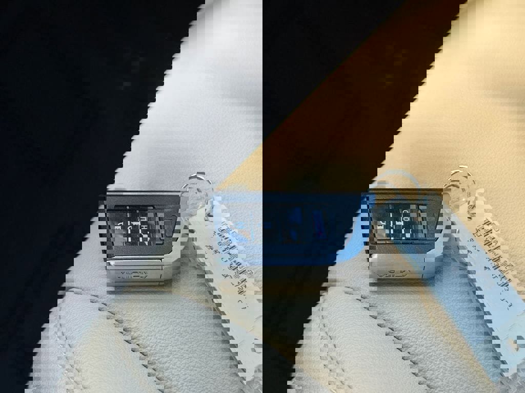 Used 2025 Acura MDX SH-AWD image 31