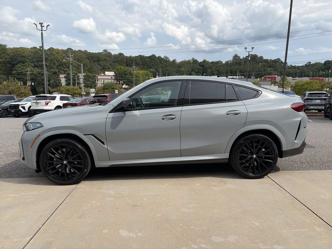 Certified 2026 BMW X6 M60i AWD/4WD image 5