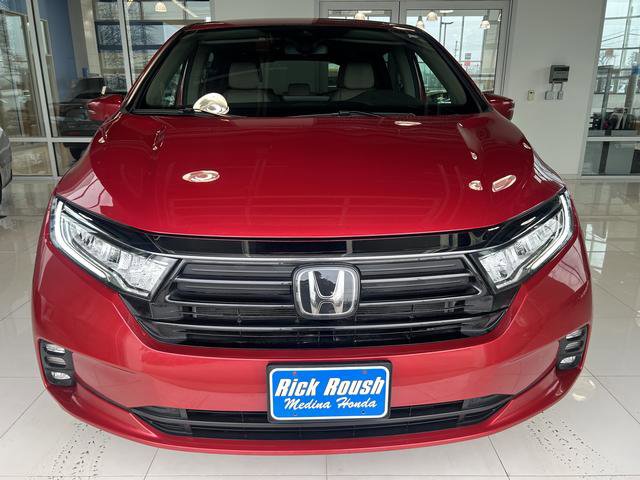 Used 2023 Honda Odyssey EX image 4