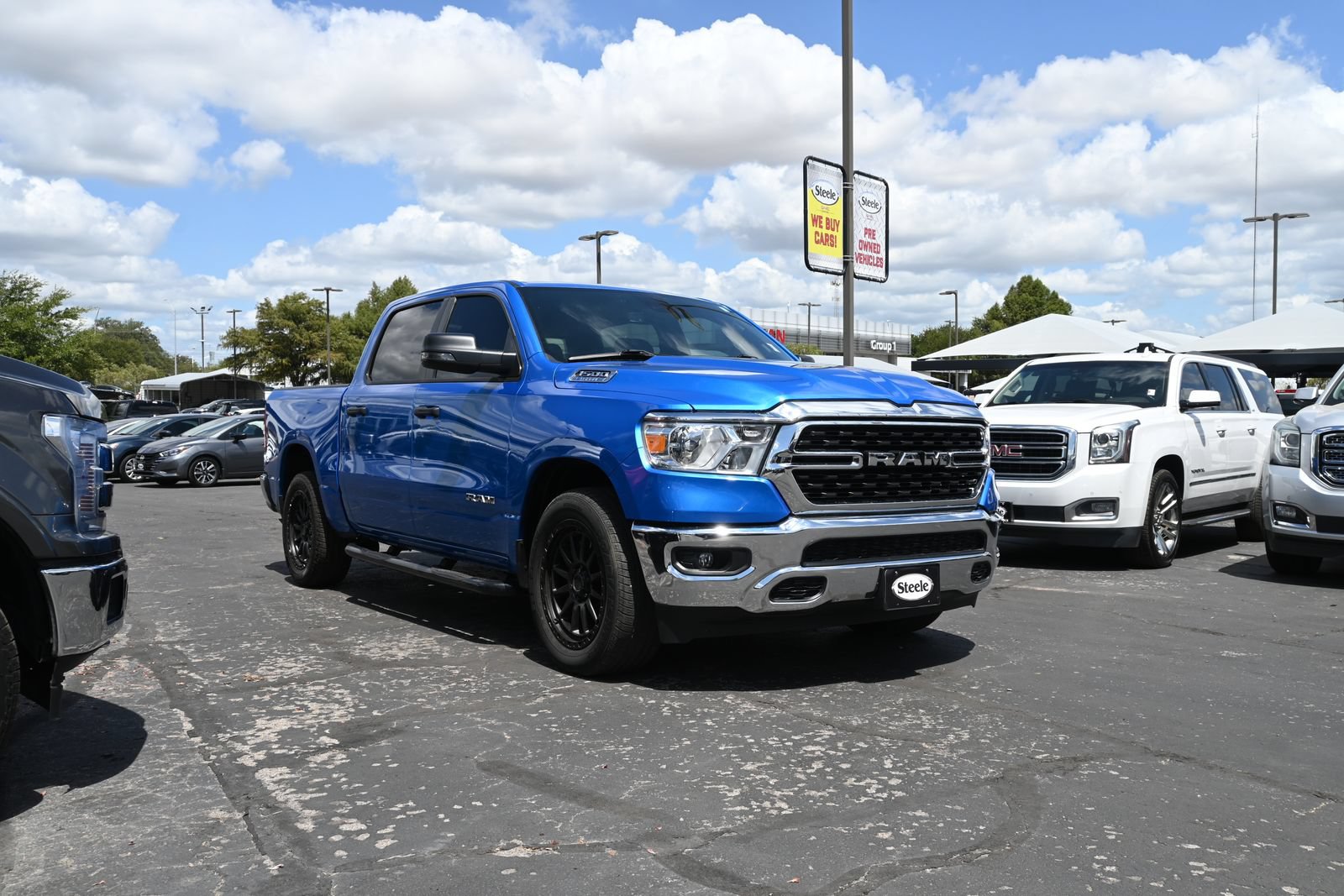 Used 2024 RAM 1500 Lone Star RWD image 3
