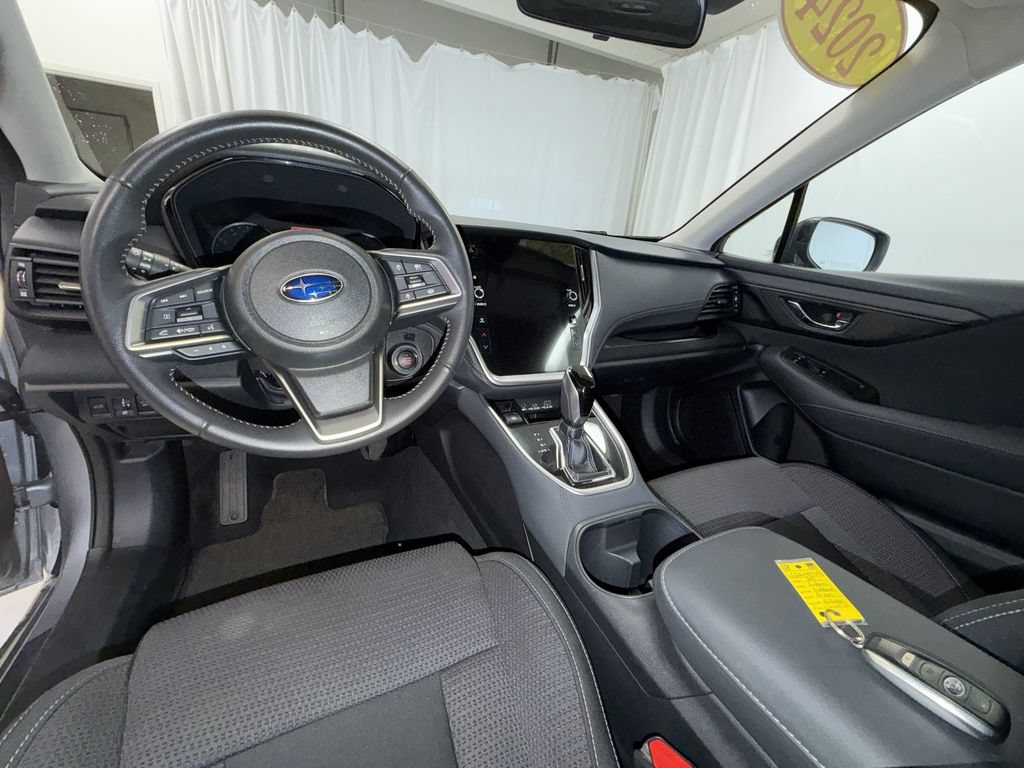 Used 2024 Subaru Outback Premium AWD/4WD image 13