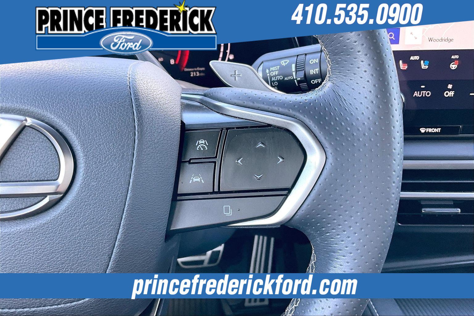 Used 2023 Lexus RX 350 F Sport w/ Accessory Package image 18