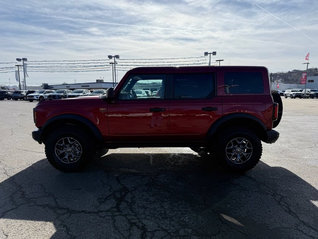New 2025 Ford Bronco Badlands AWD/4WD image 4