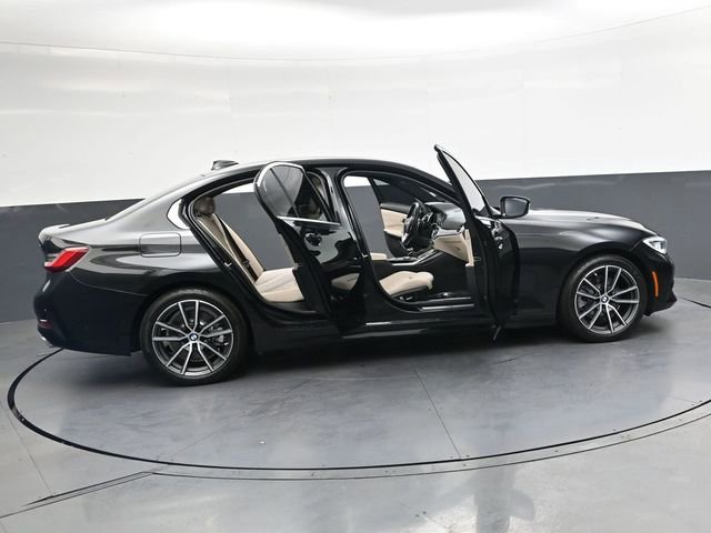 Used 2019 BMW 330i Sedan w/ Premium Package RWD image 40