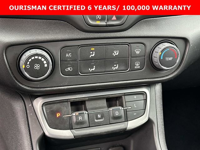 Certified 2024 GMC Terrain SLE image 25