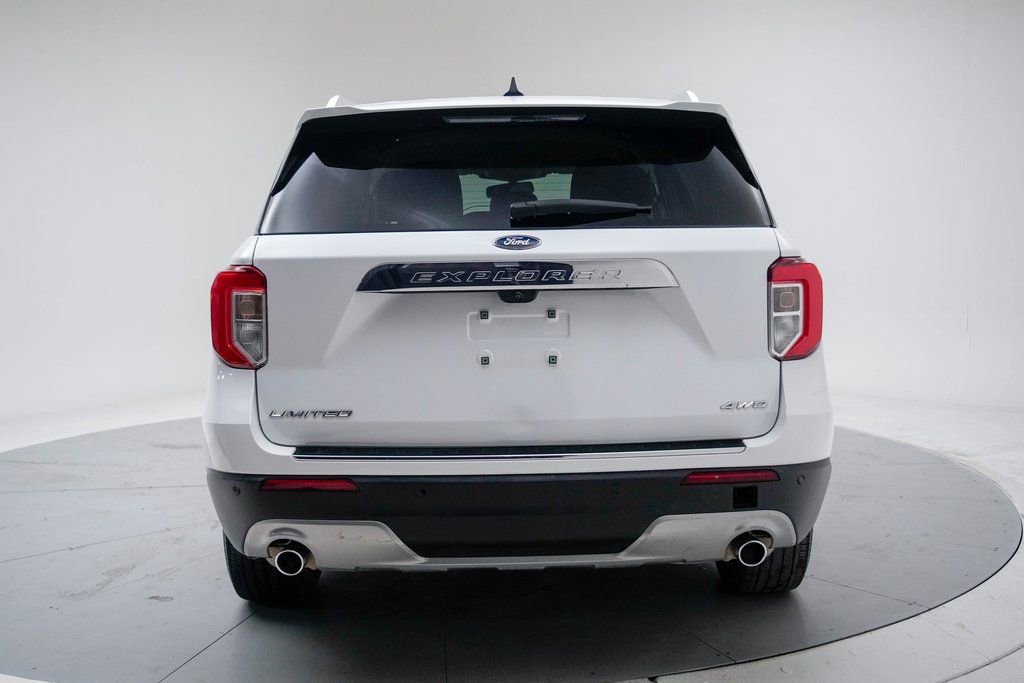 Used 2023 Ford Explorer Limited AWD/4WD image 9