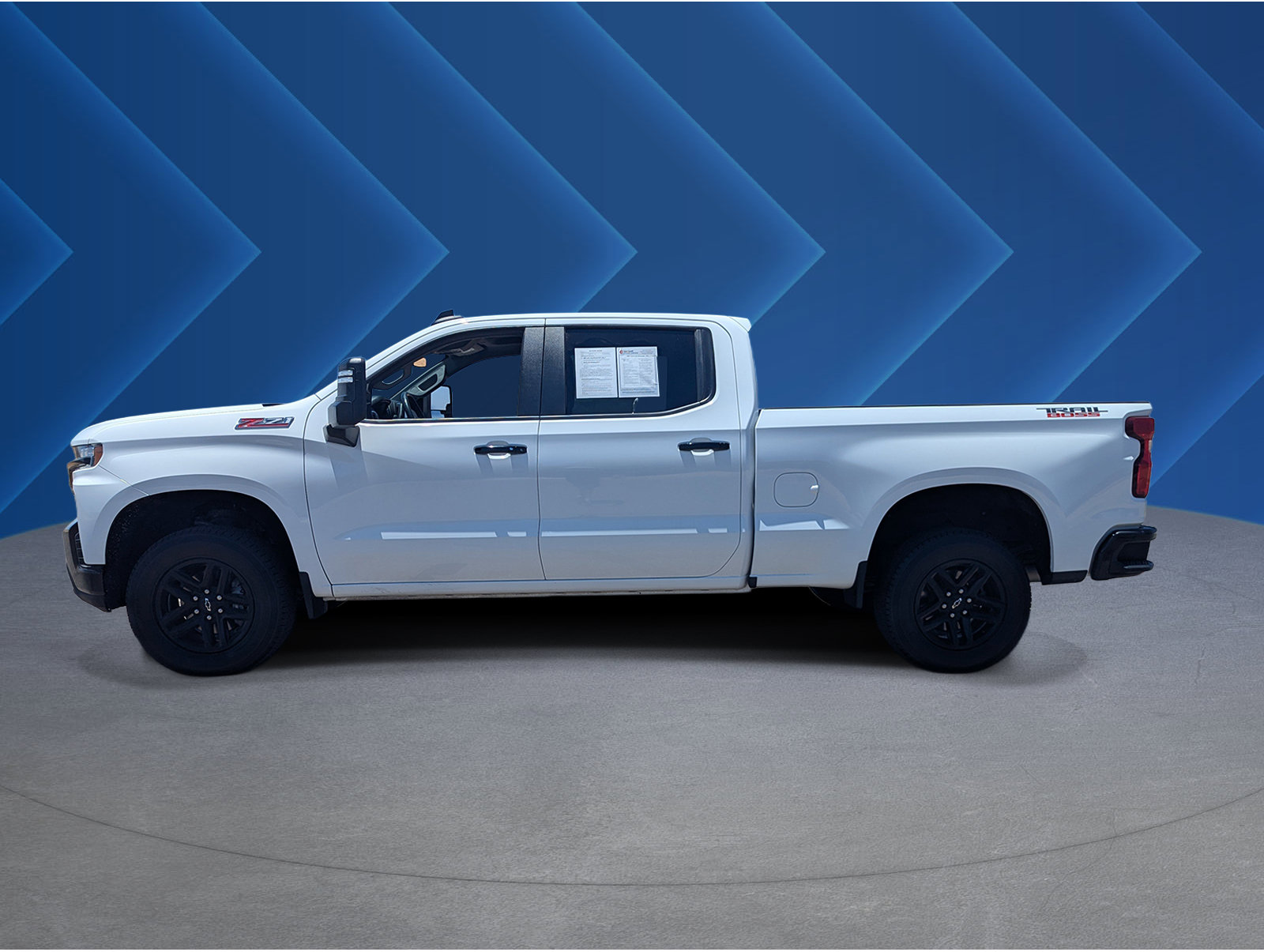 Used 2021 Chevrolet Silverado 1500 LT Trail Boss w/ Bed Protection Package AWD/4WD image 6