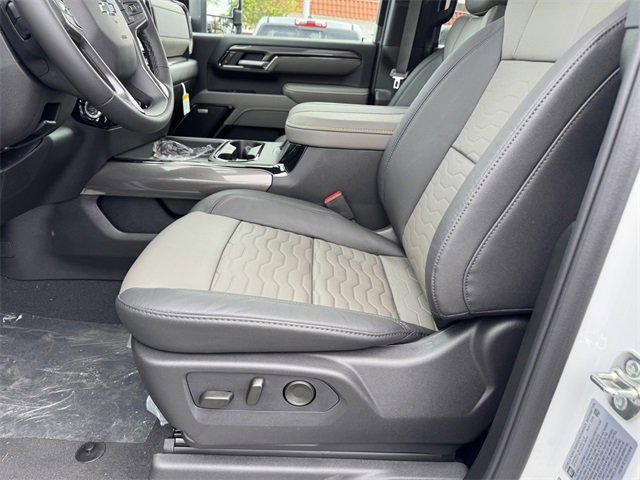 New 2026 Chevrolet Silverado 2500 ZR2 w/ ZR2 Bison Edition image 13