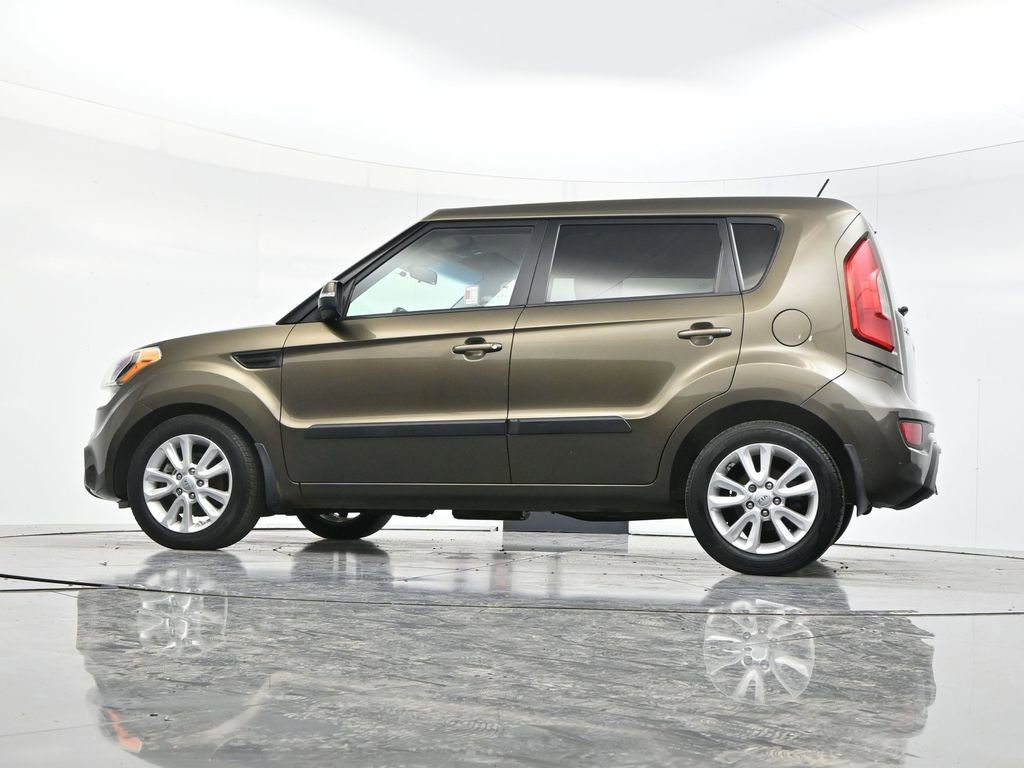 Used 2013 Kia Soul + image 46