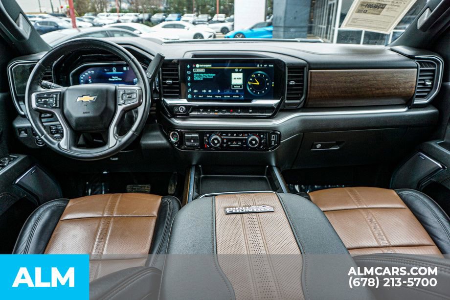 Used 2025 Chevrolet Silverado 3500 High Country w/ Technology Package image 27