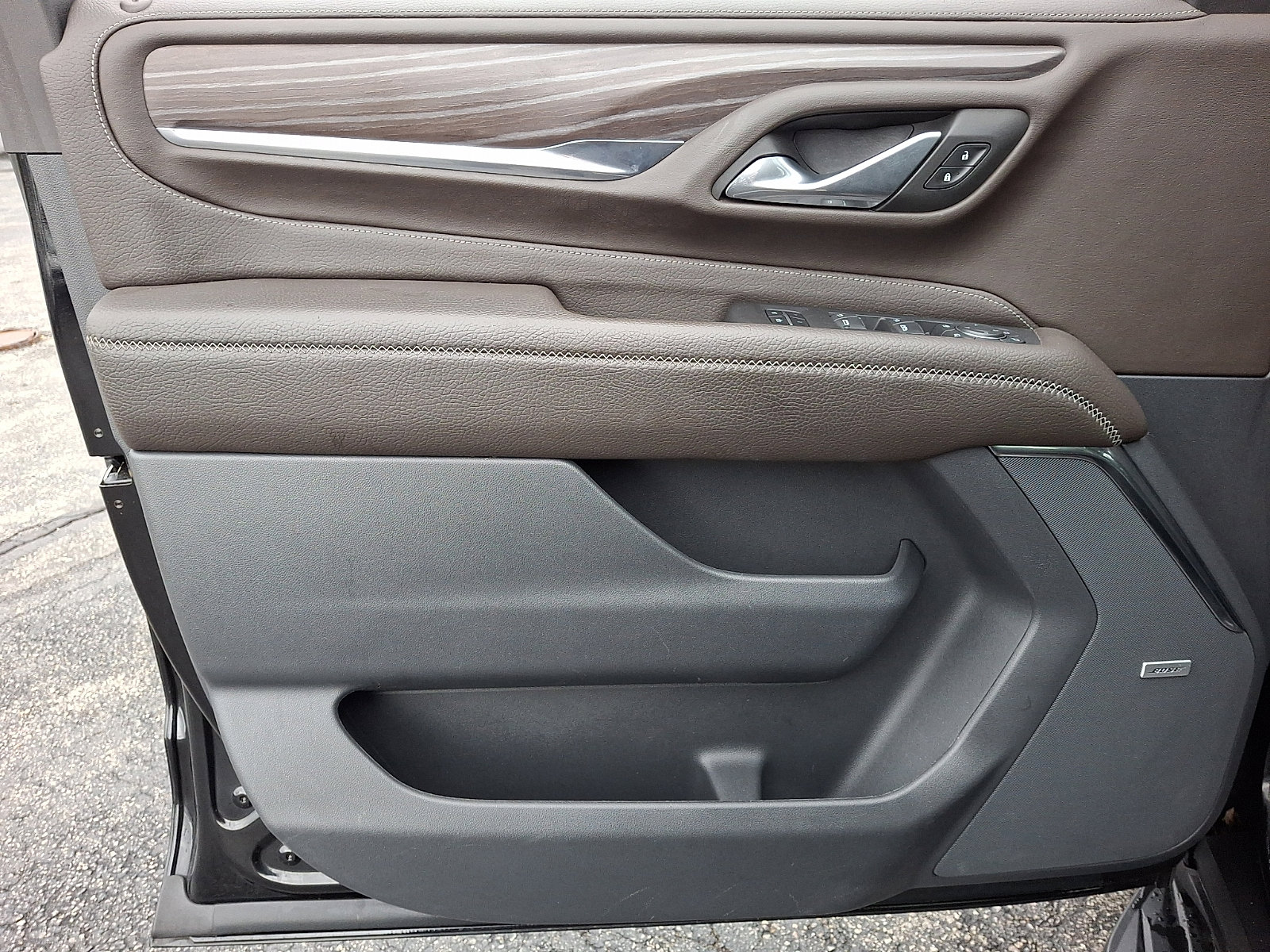 Used 2023 GMC Yukon XL Denali w/ Advanced Technology Package image 13