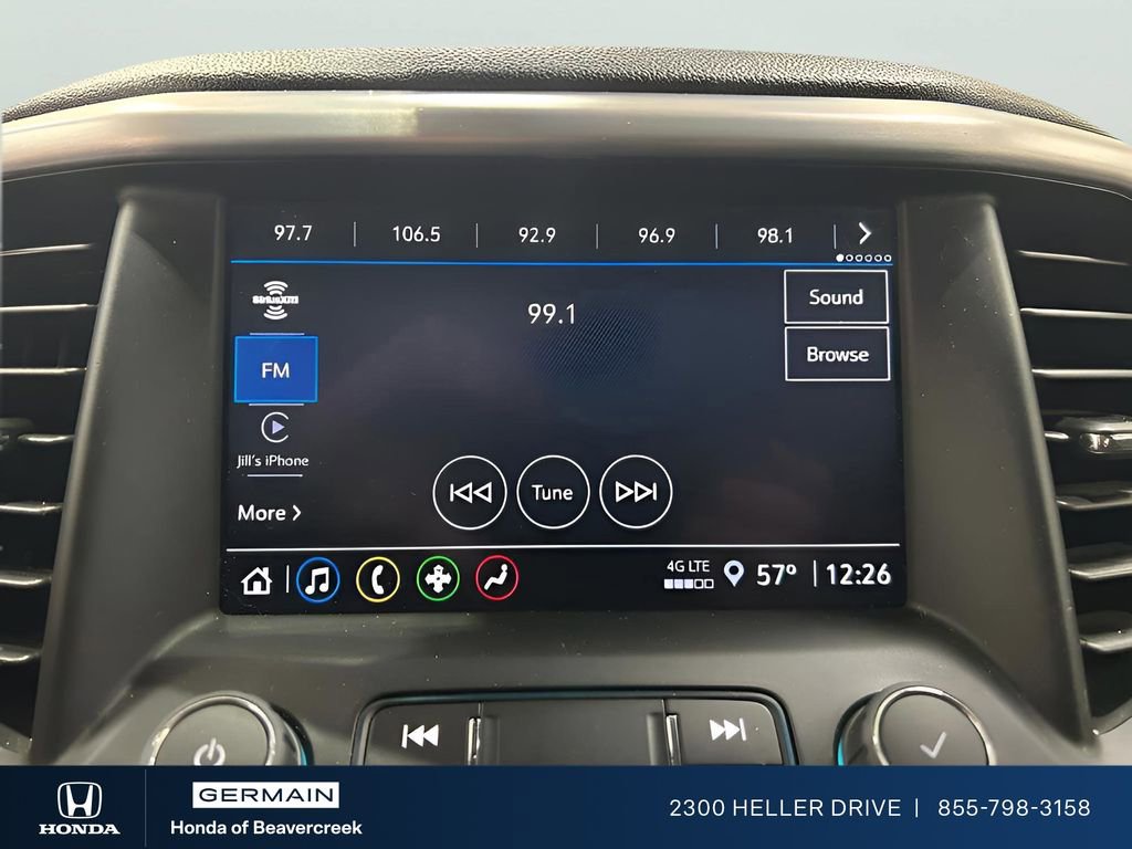 Used 2023 GMC Acadia SLE image 10