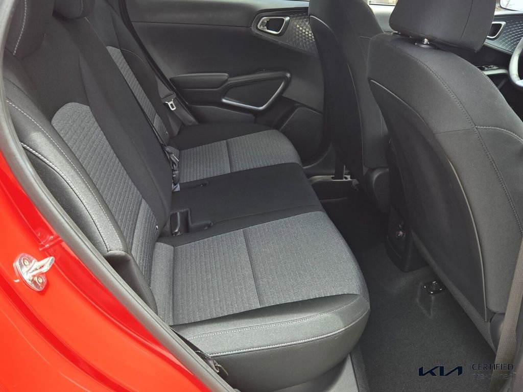 Certified 2022 Kia Soul S image 17