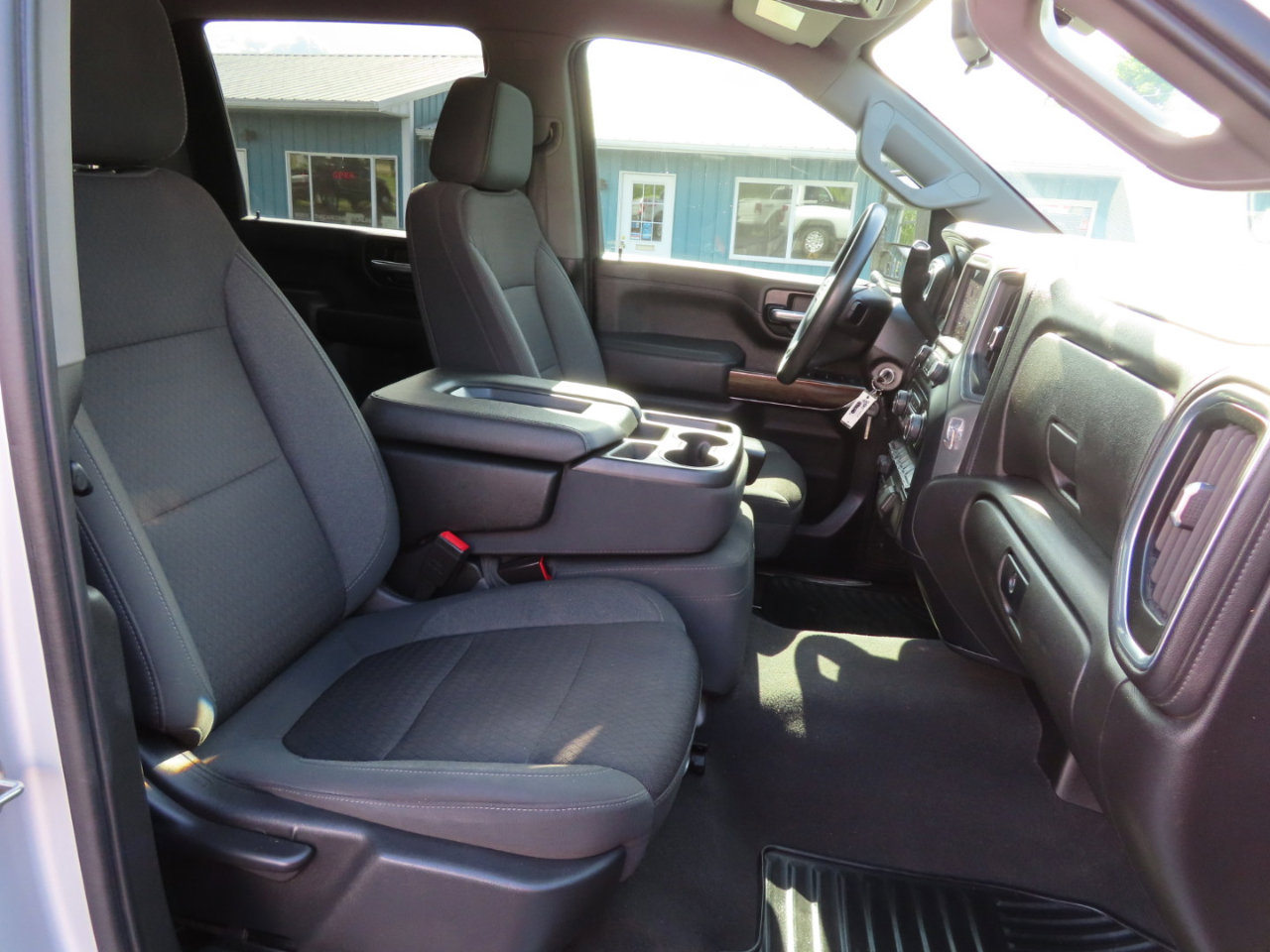 Used 2021 Chevrolet Silverado 3500 LT image 45