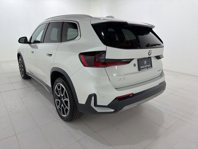Certified 2023 BMW X1 xDrive28i w/ Convenience Package AWD/4WD image 3