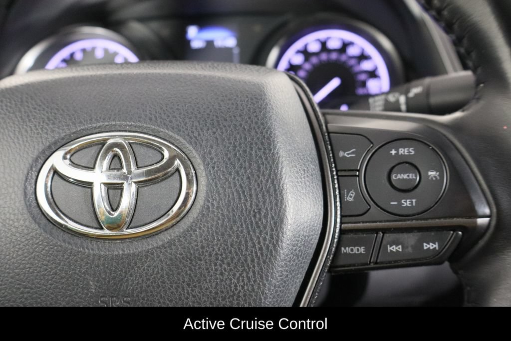Used 2021 Toyota Camry SE w/ Convenience Package FWD image 10