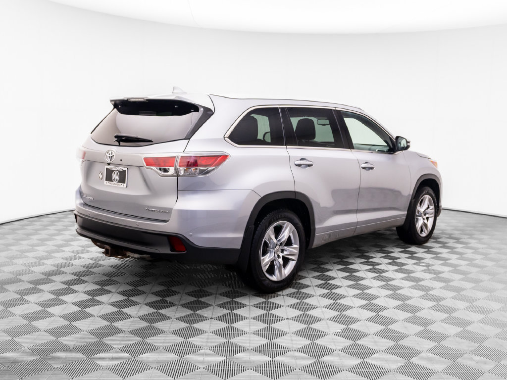 Used 2014 Toyota Highlander Limited AWD/4WD image 7