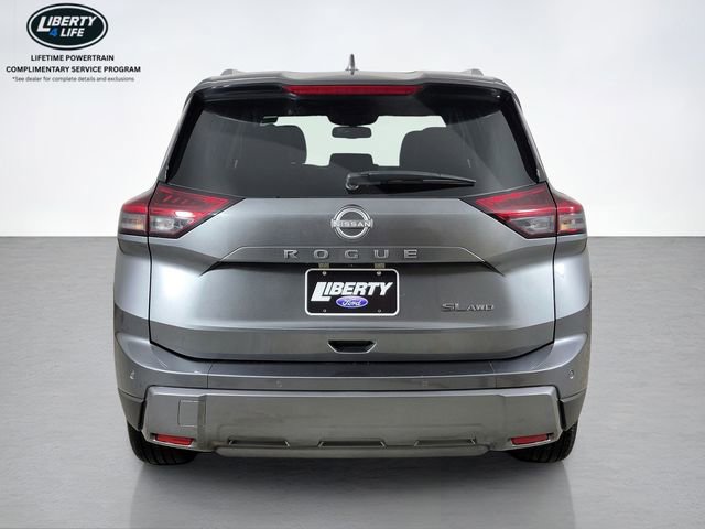 Used 2026 Nissan Rogue SL AWD/4WD image 4