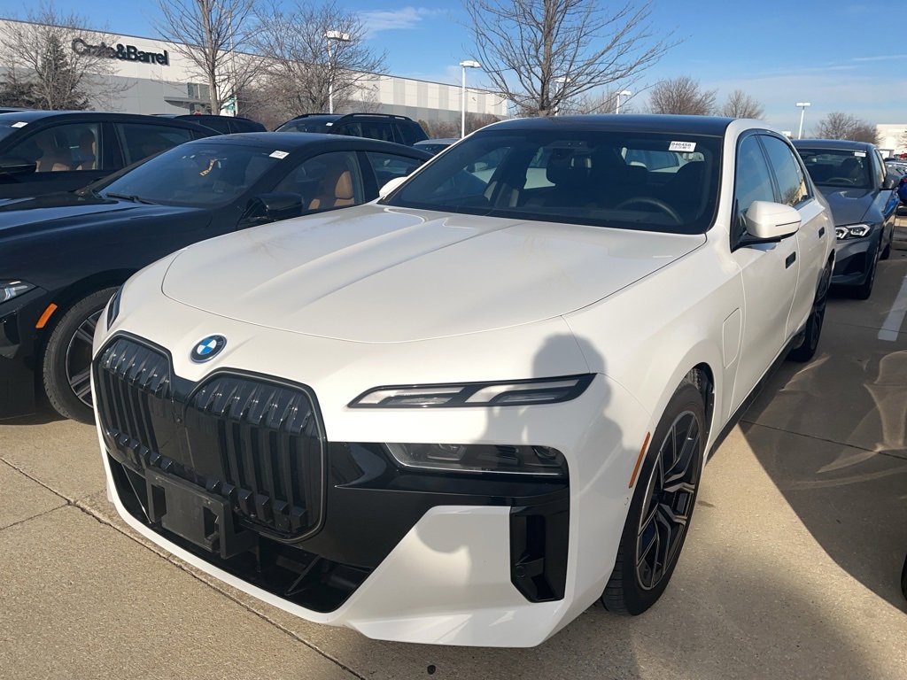 Certified 2025 BMW 750e xDrive