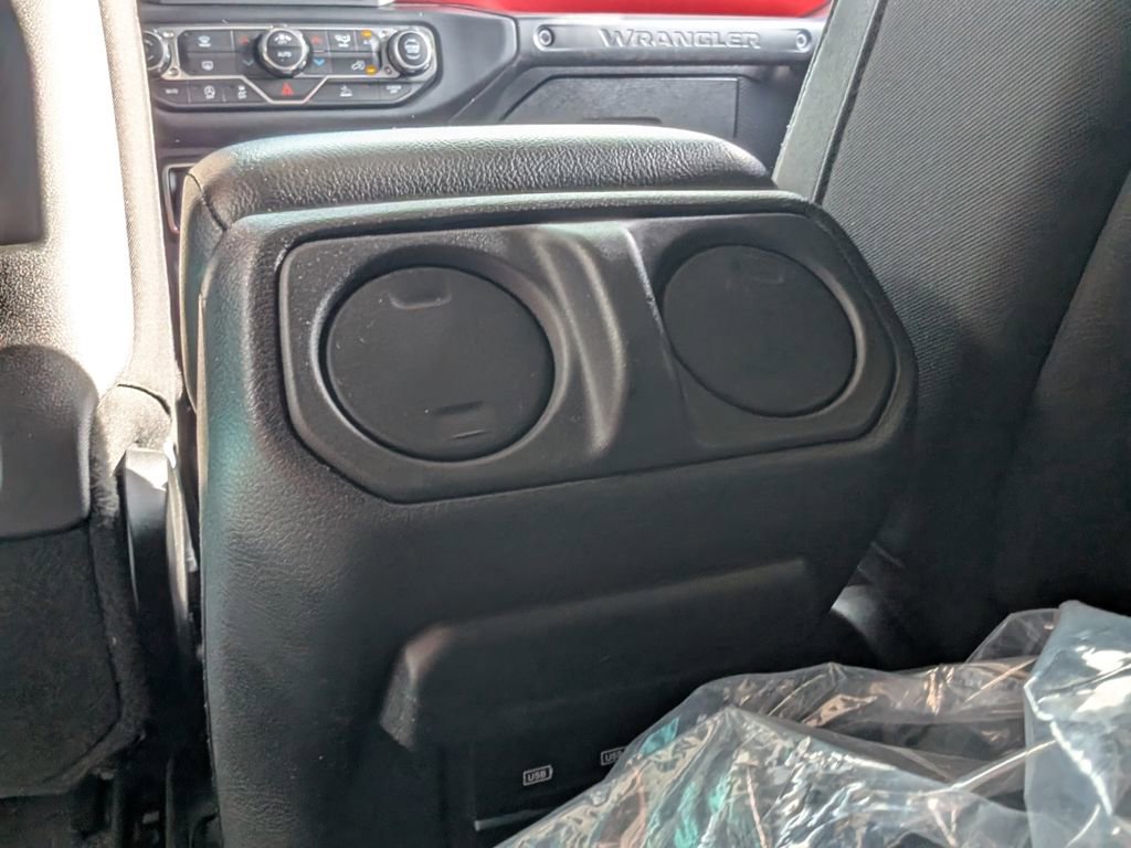 Used 2022 Jeep Wrangler Rubicon image 40