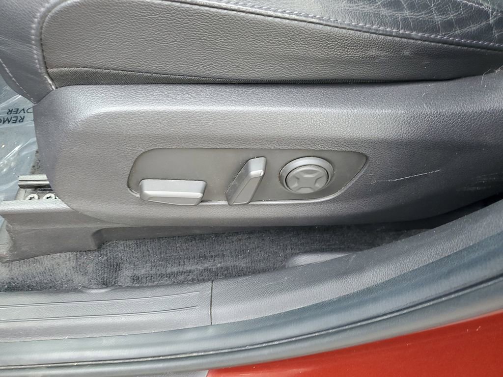 Used 2022 Kia Carnival SX Prestige image 23