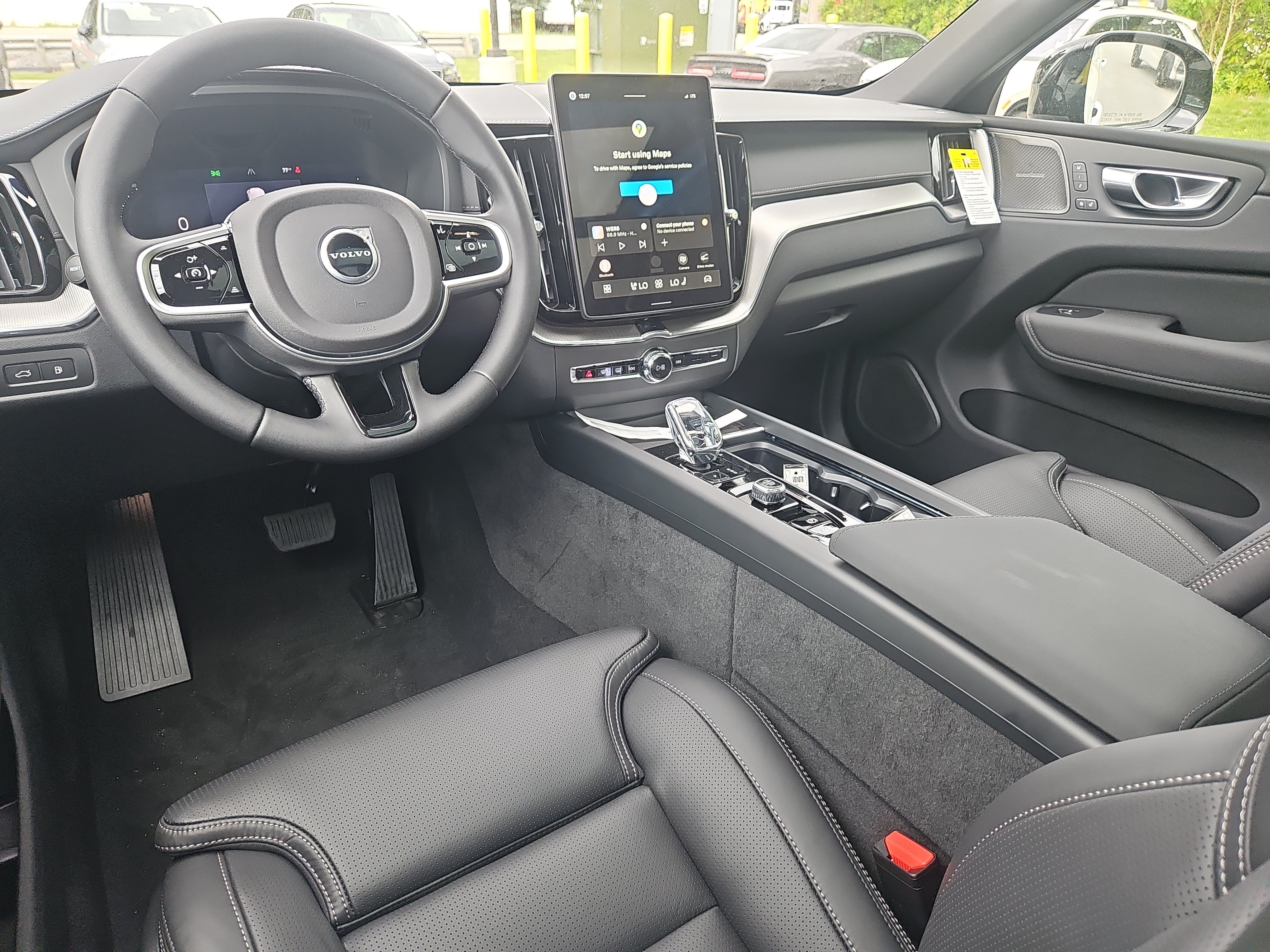 New 2026 Volvo XC60 T8 Ultra w/ Protection Package Premier AWD/4WD image 3