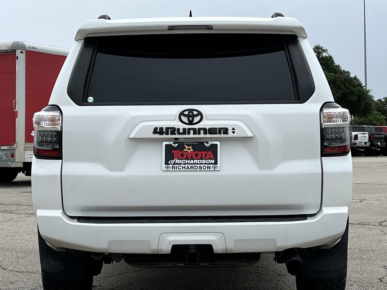Used 2021 Toyota 4Runner SR5 Premium w/ Moonroof Package AWD/4WD image 5