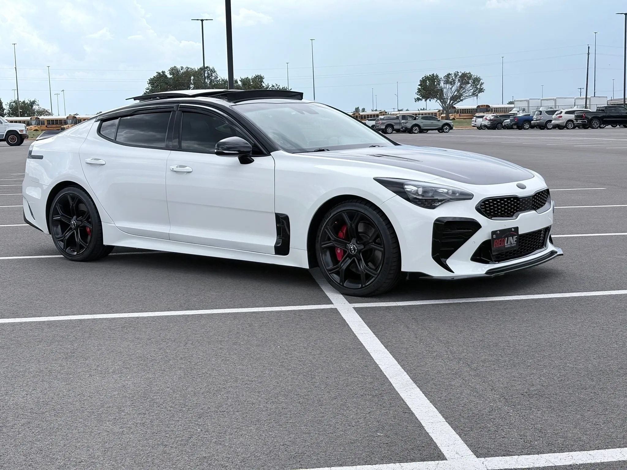 Used 2018 Kia Stinger GT2 RWD image 3