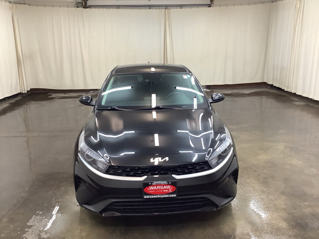 Used 2024 Kia Forte LXS image 3