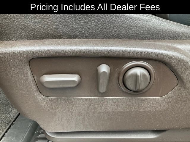 Used 2022 GMC Sierra 1500 Denali w/ Driver Alert Package II AWD/4WD image 6