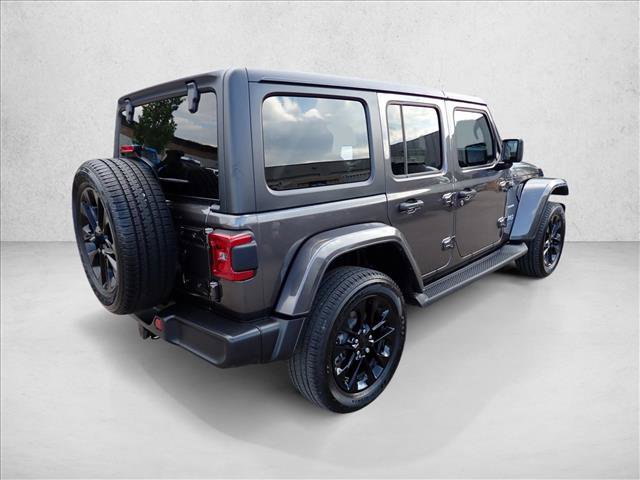 Used 2023 Jeep Wrangler Unlimited Sahara w/ Cold Weather Group AWD/4WD image 4