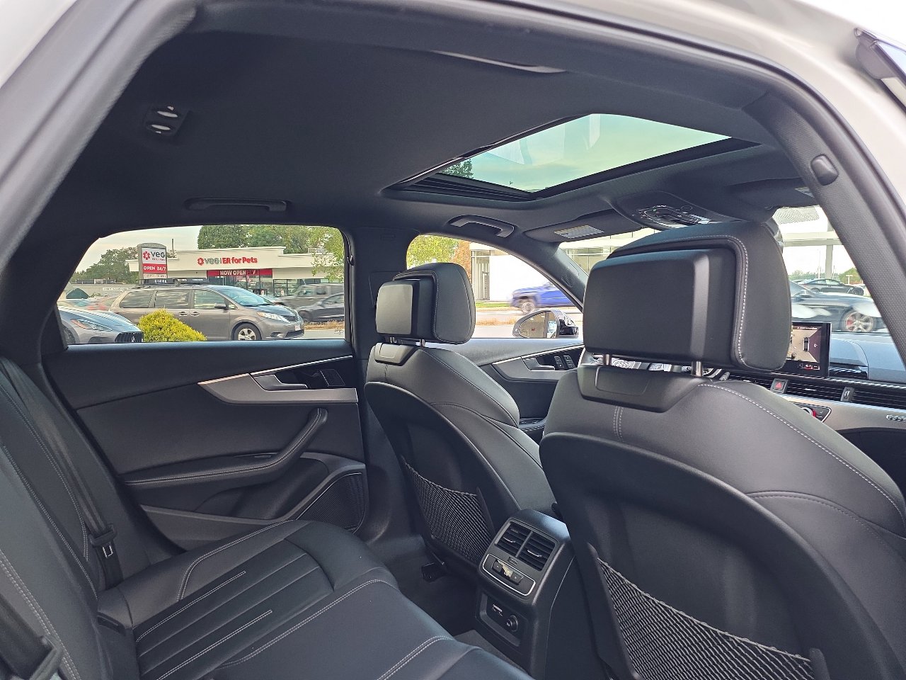 Used 2023 Audi A4 2.0T Premium Plus w/ Premium Plus Package image 45