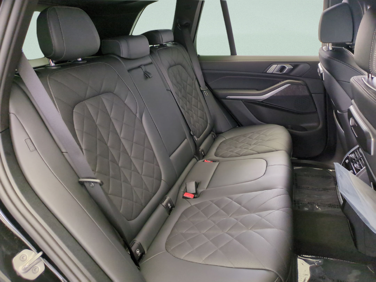 Used 2025 BMW X5 sDrive40i w/ Climate Comfort Package RWD image 26