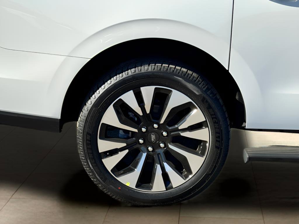 New 2025 Ford Expedition Max Platinum w/ Platinum Ultimate Package AWD/4WD image 41