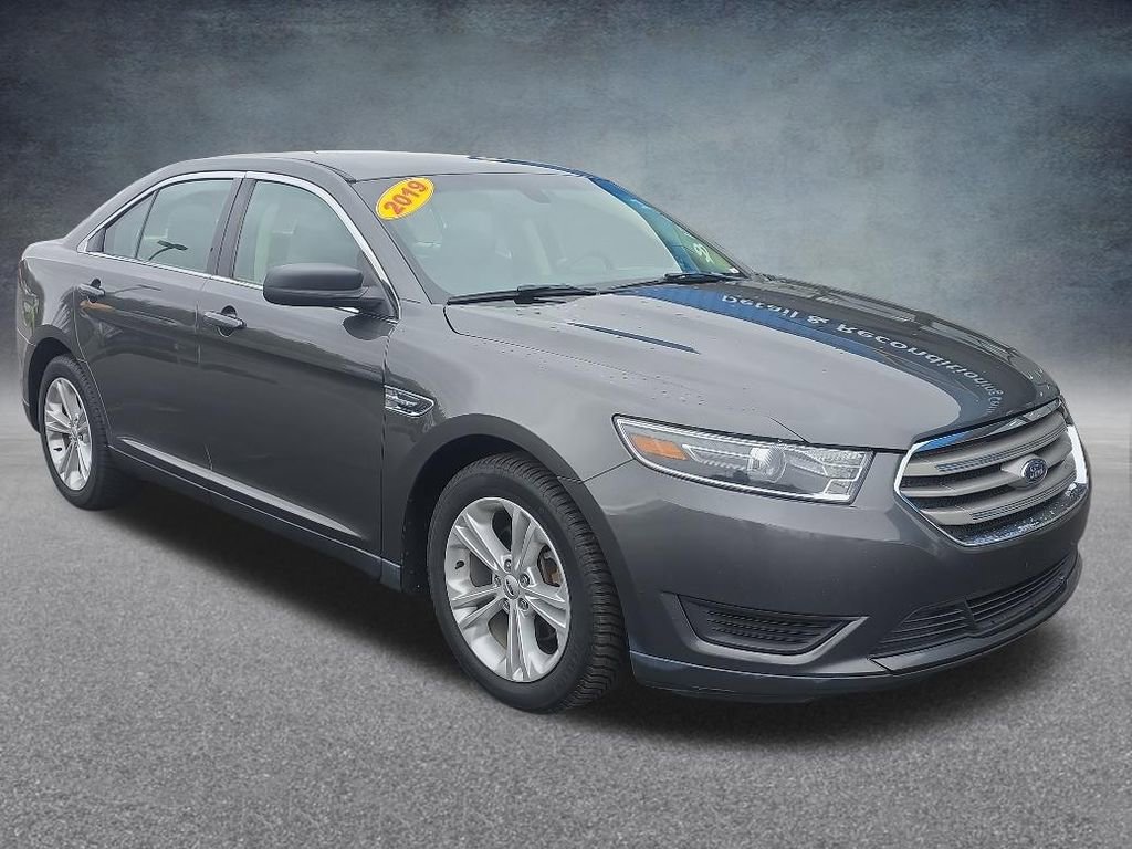 Used 2019 Ford Taurus SE FWD image 8