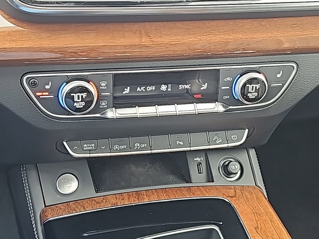 Certified 2023 Audi Q5 2.0T Premium Plus w/ Premium Plus Package image 6