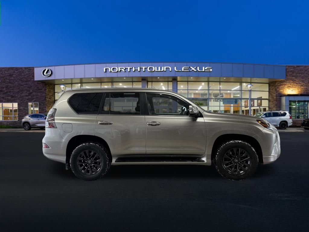 Used 2021 Lexus GX 460 Premium w/ Premium Package image 25