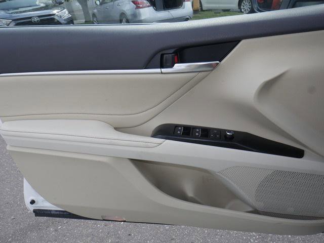 Certified 2018 Toyota Camry XLE FWD image 27
