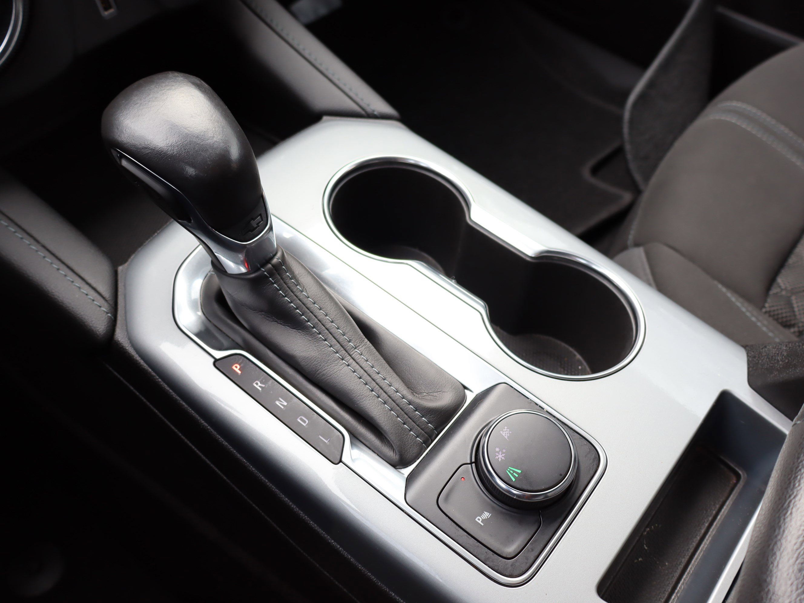 Used 2020 Chevrolet Blazer LT image 28