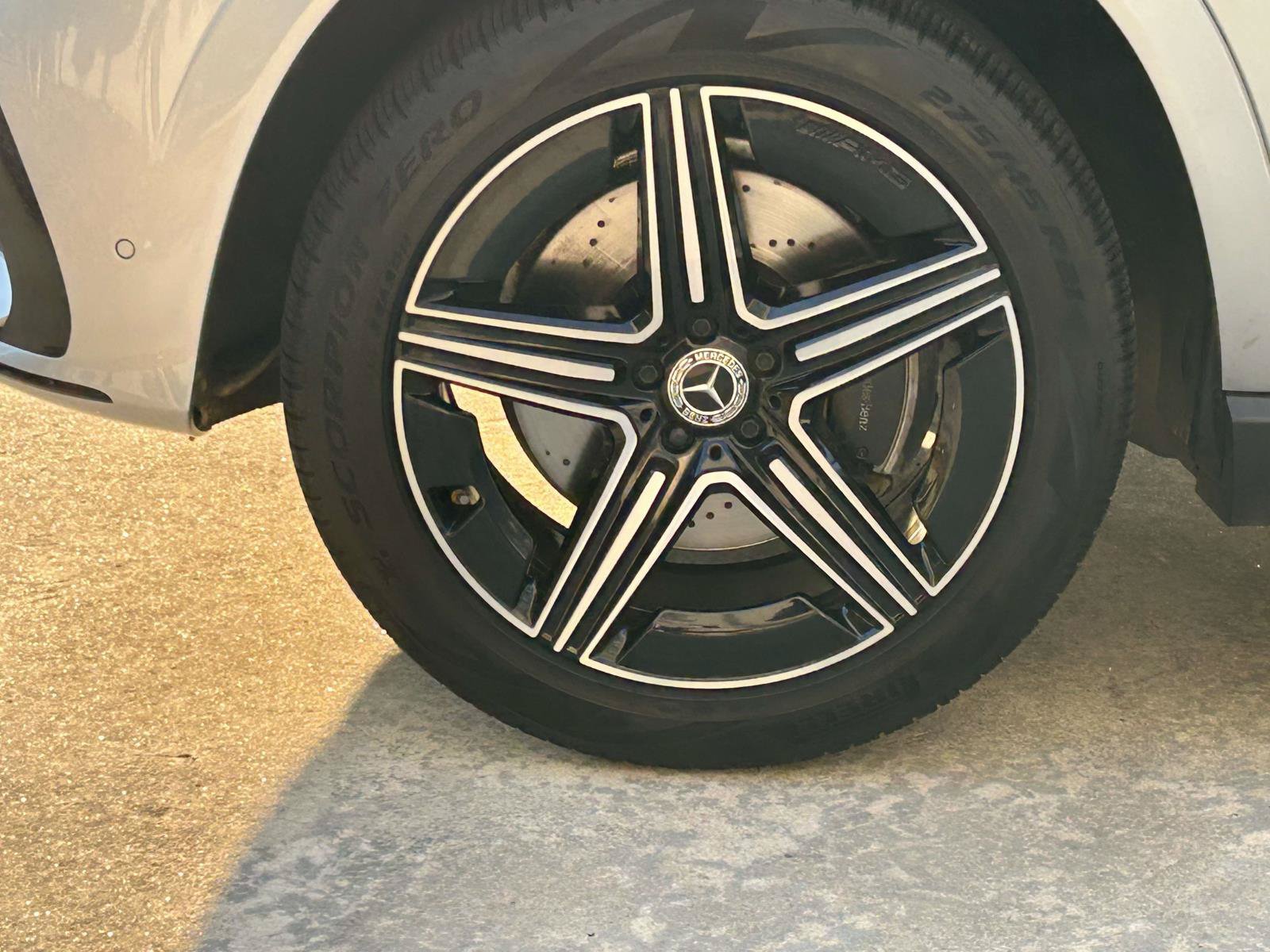 Certified 2025 Mercedes-Benz GLE 450e 4MATIC image 15
