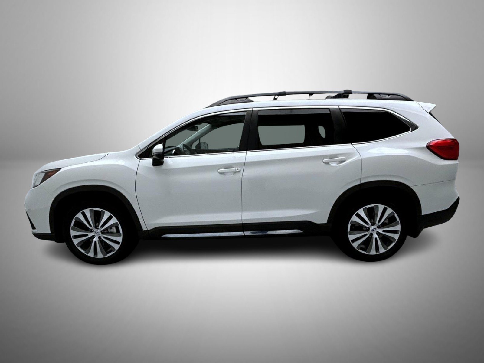 Used 2022 Subaru Ascent Limited w/ Technology Package AWD/4WD image 8