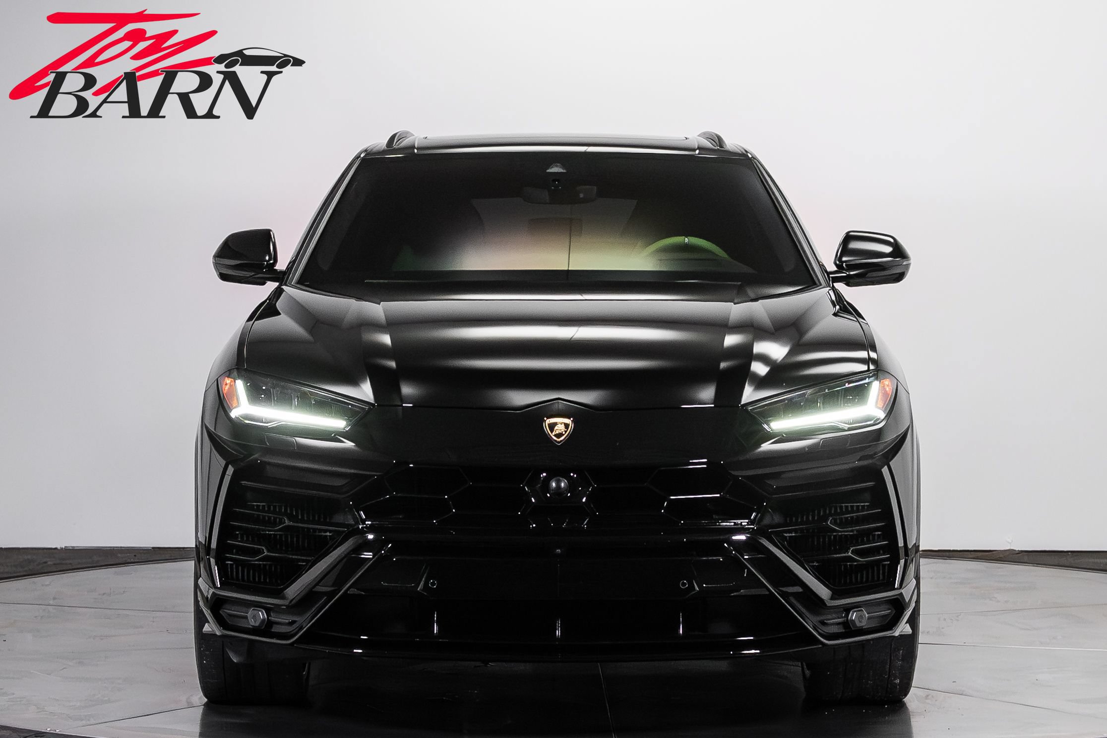 Used 2022 Lamborghini Urus AWD/4WD image 8